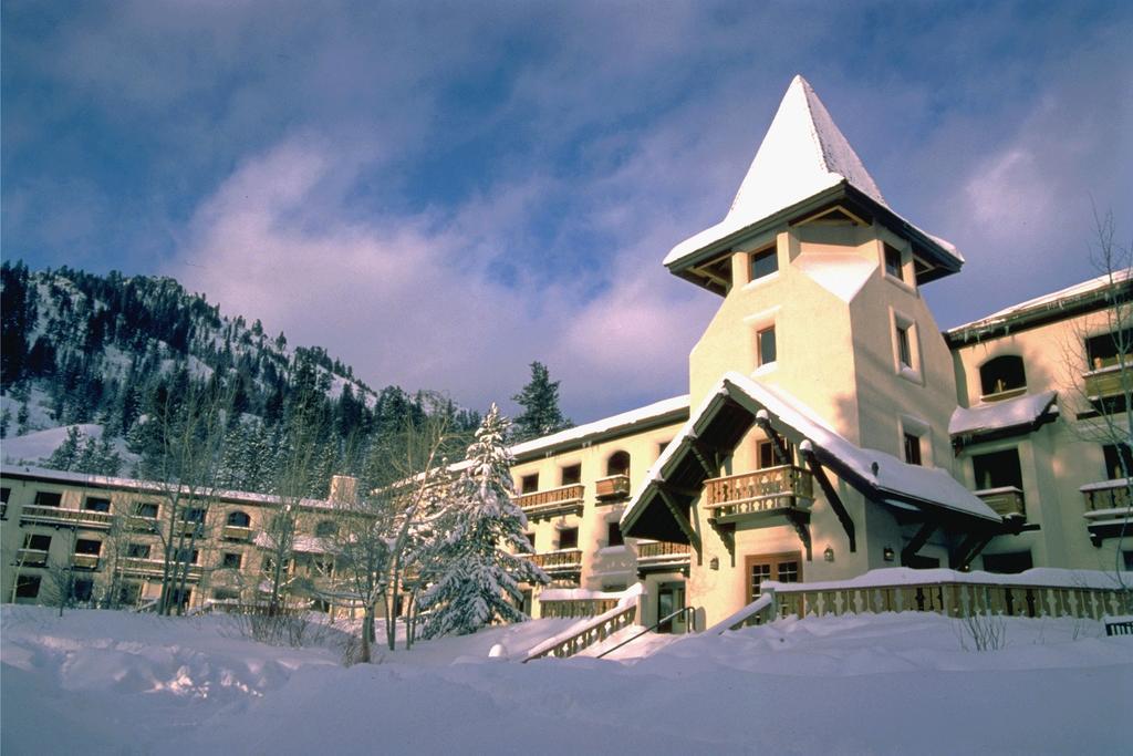 Olympic Village Inn Olympic Valley Olympic Valley  Exterior photo